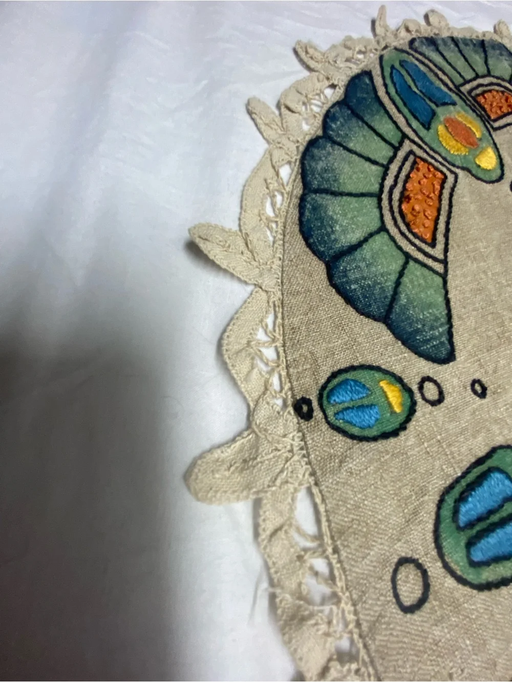 . Egyptian Revival Arts & Crafts Hand Crocheted Lace Linen 18” bird embroidered